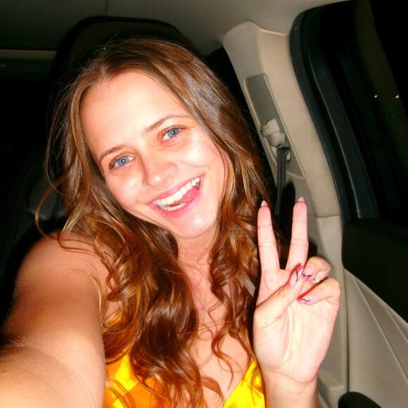 angelinarobe198